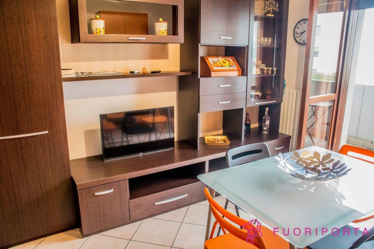 Casa Vacanze Da Nico Parma Exteriör bild
