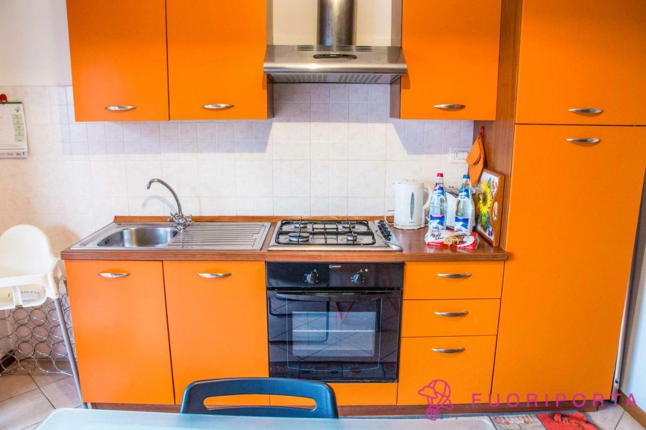 Casa Vacanze Da Nico Parma Exteriör bild